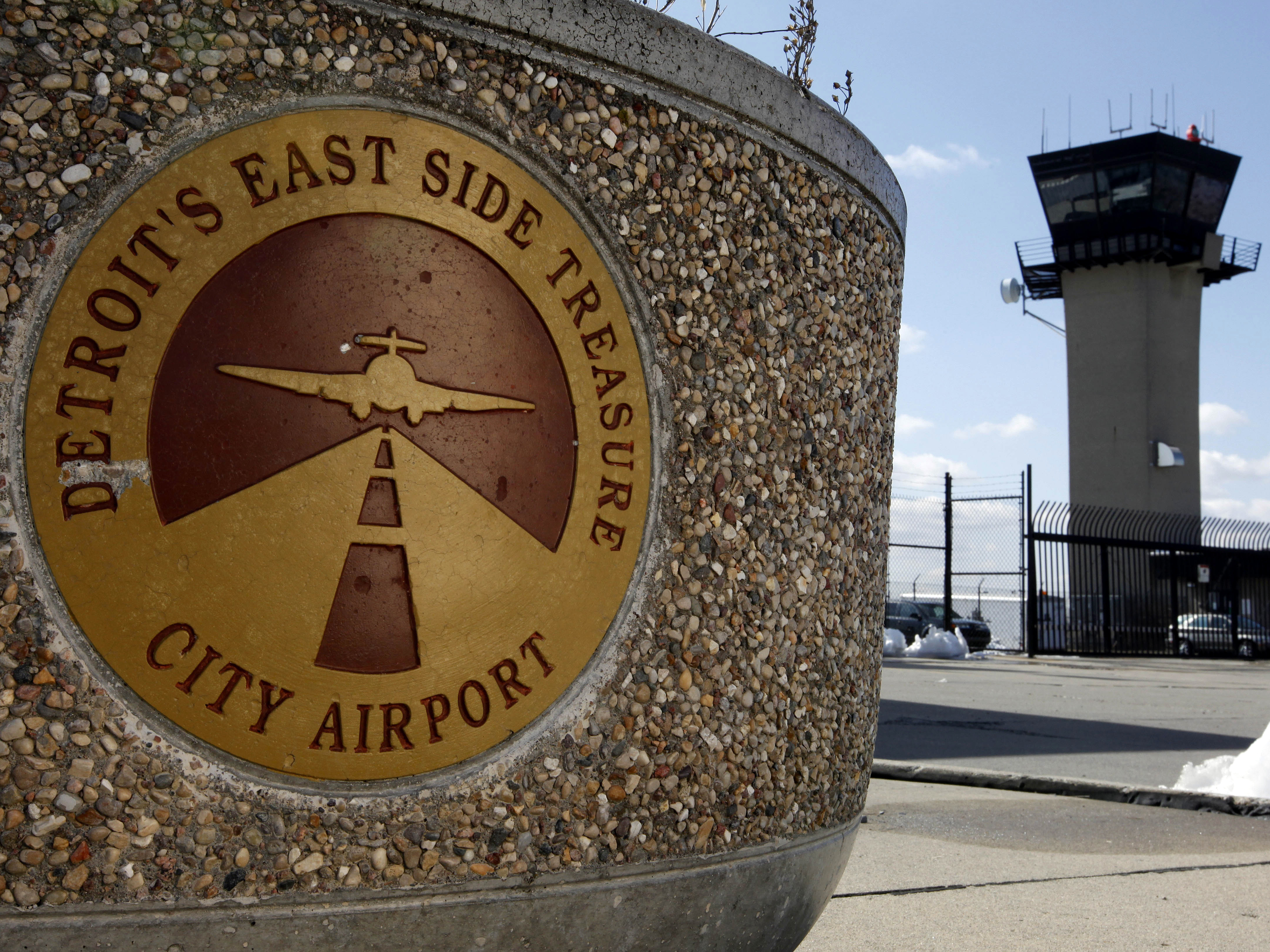 city of detroit plans for coleman young international airport