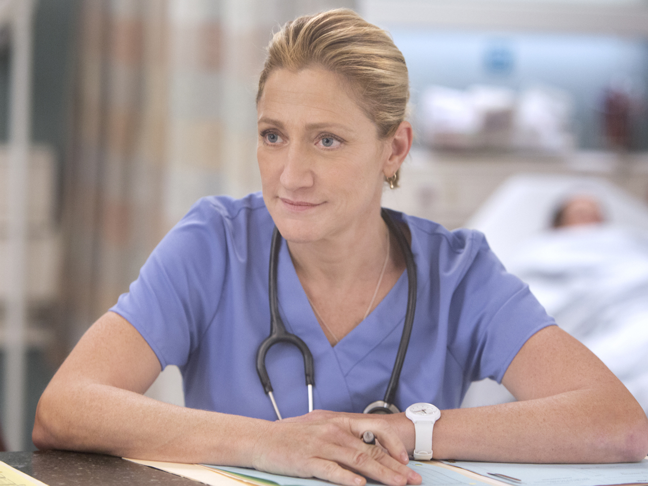  Nurse Jackie Renewed For Sixth Season CBS News
