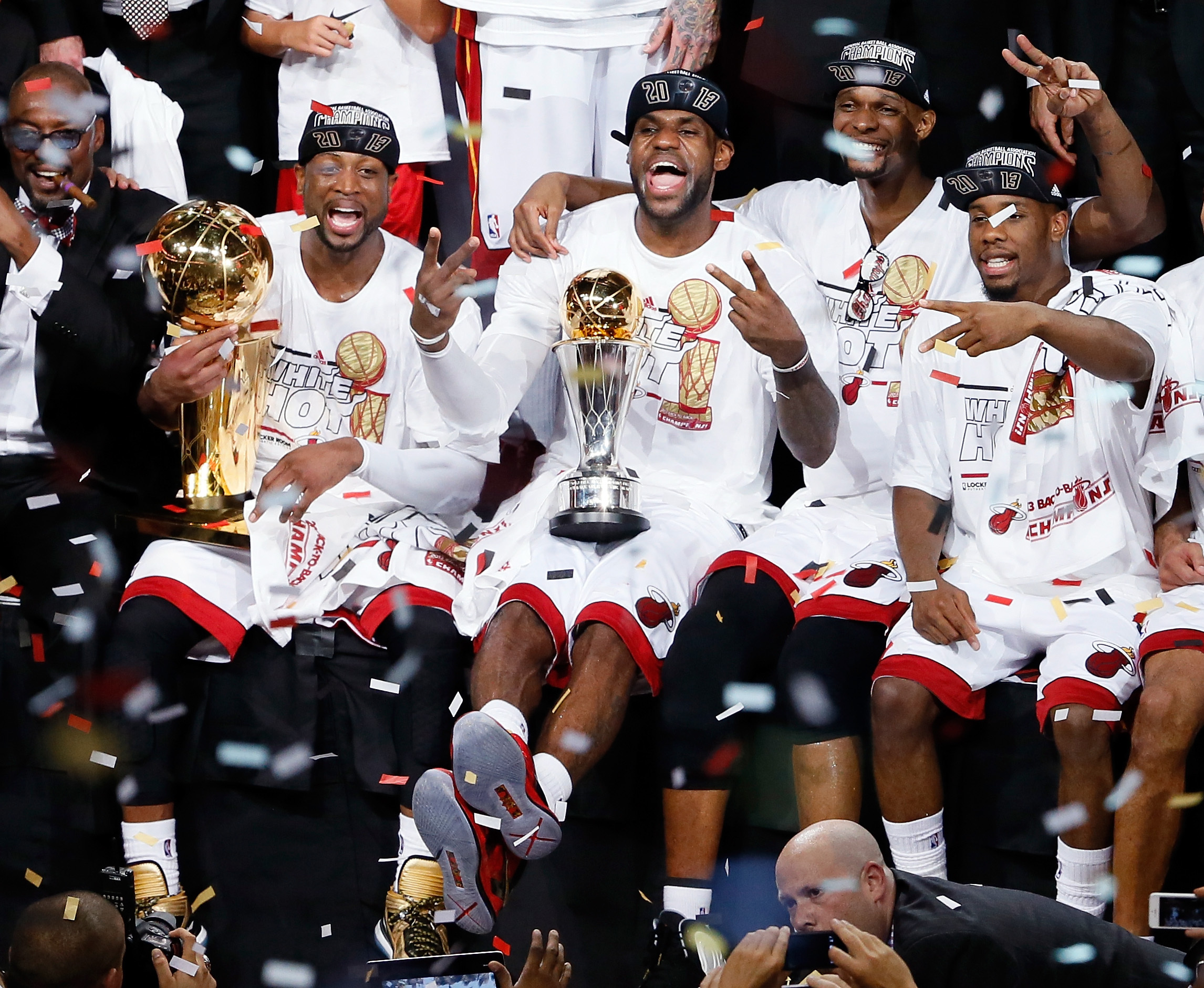 Heat beat Spurs 9588 to win 2nd consecutive NBA championship CBS News