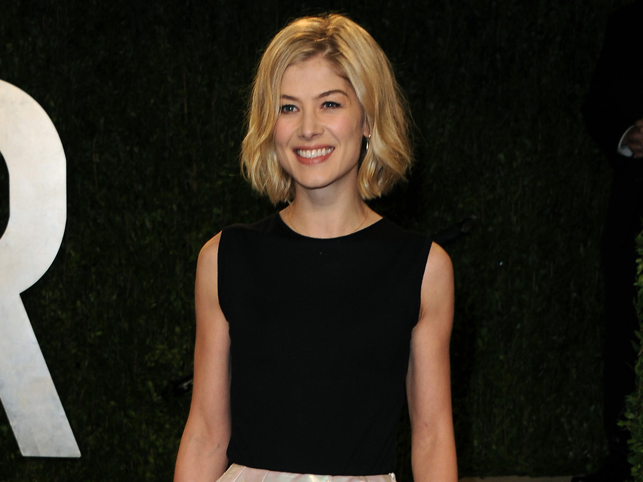 Rosamund Pike To Star In Gone Girl Cbs News 2924 | Hot Sex Picture