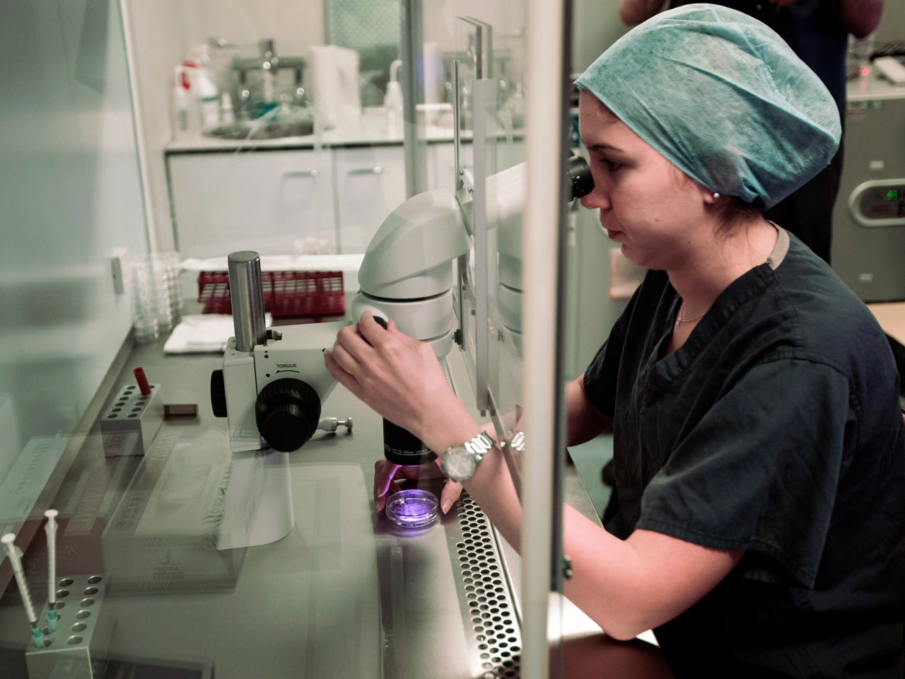 Simpler, cheaper technique for test tube babies? CBS News