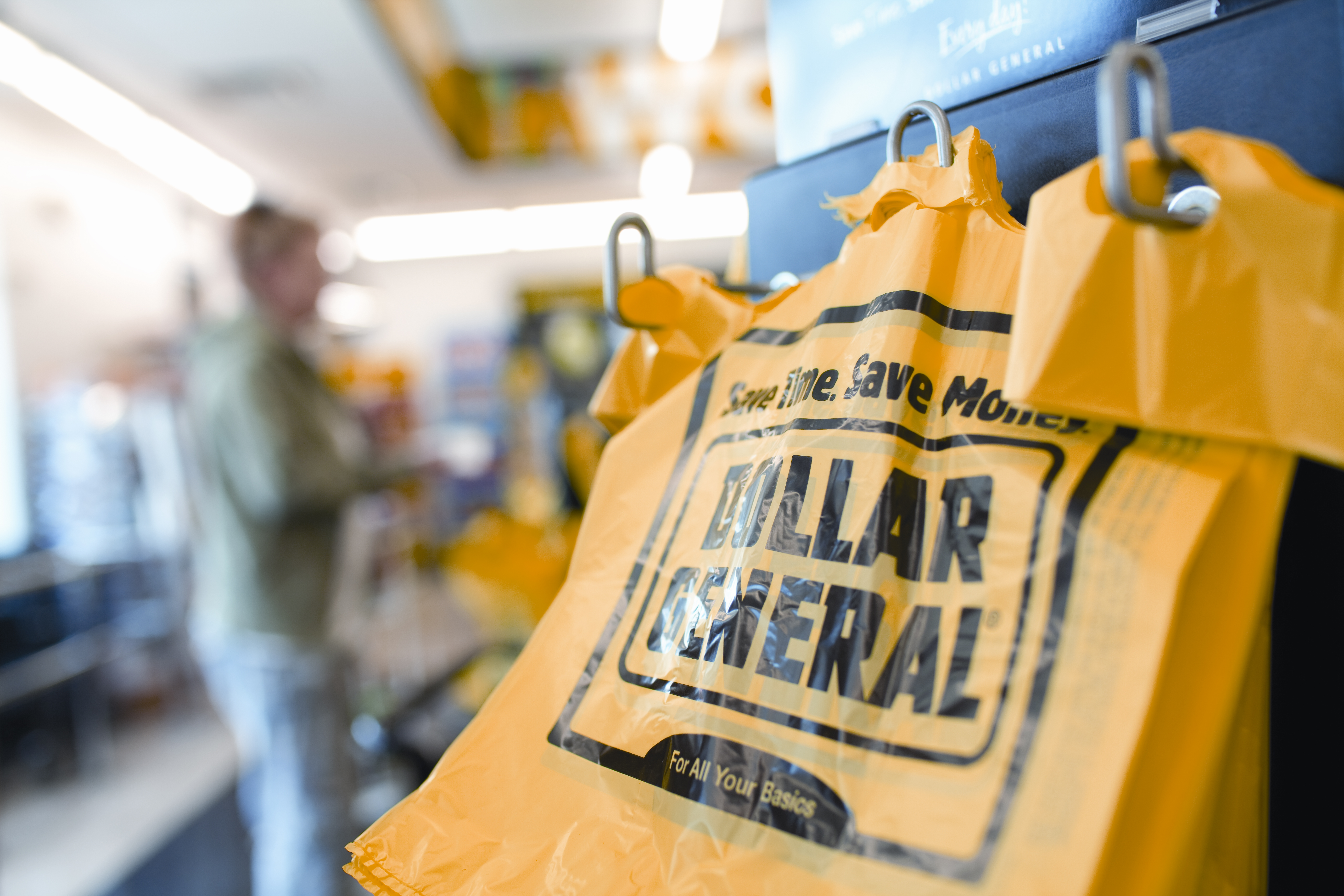 Dollar General is opening fullsized grocery stores CBS News