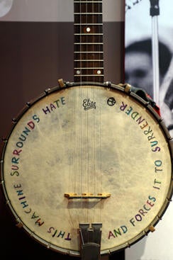 pete-seeger-banjo-83886793.jpg