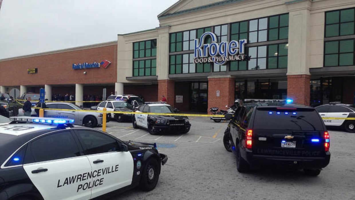 Cops Two Shot Inside Suburban Atlanta Supermarket CBS News