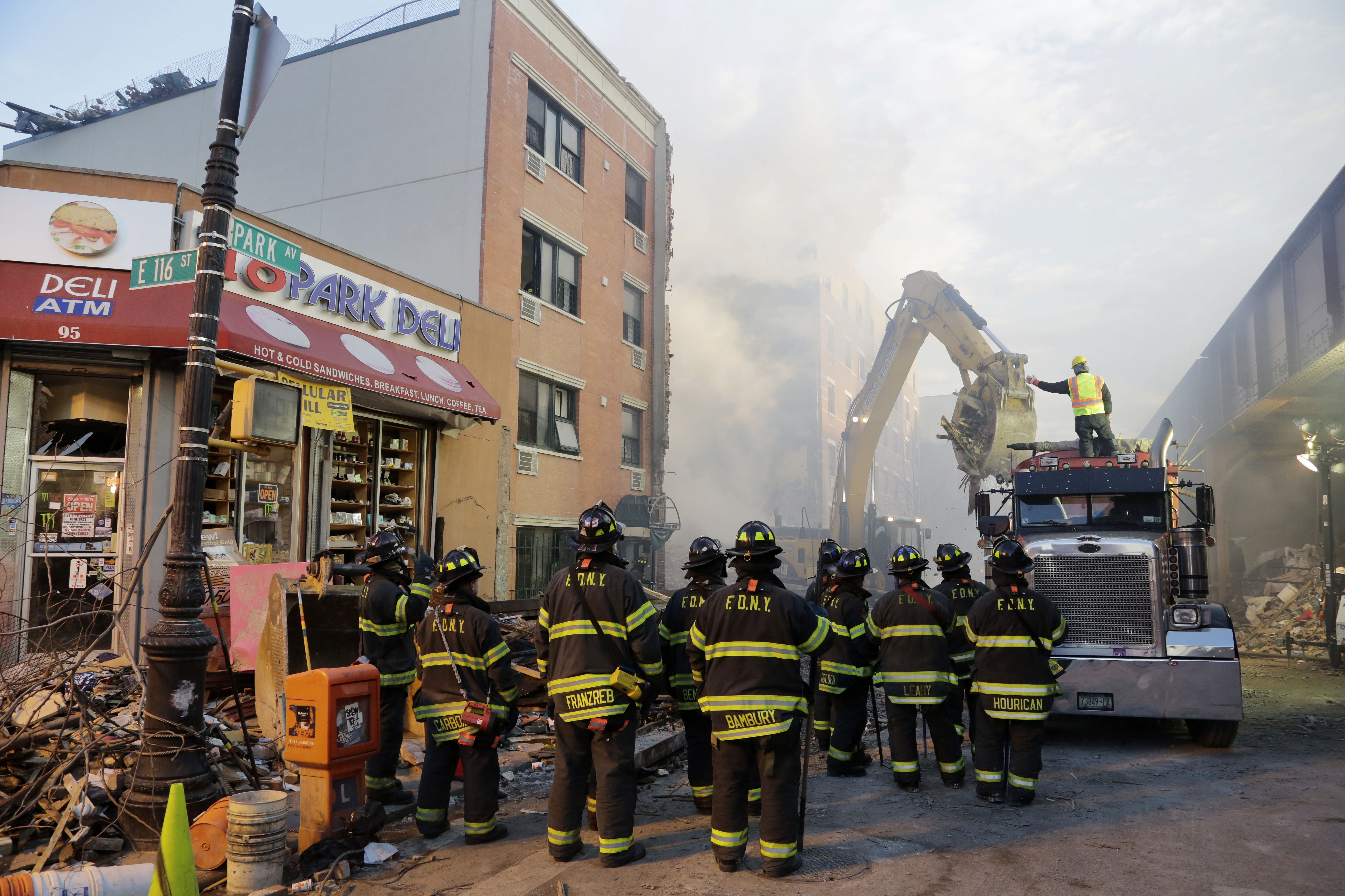 East Harlem Explosion Death Toll Rises Cbs News