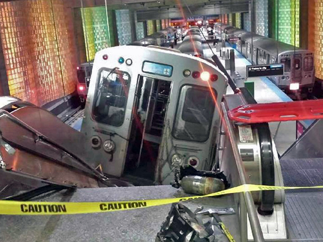 Chicago O'Hare airport train derails; dozens injured CBS News