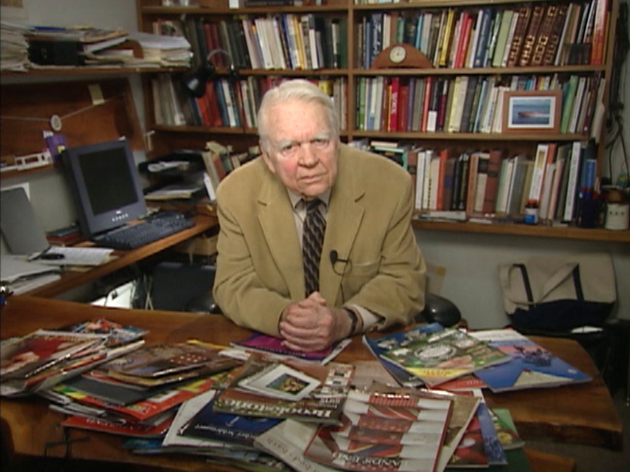 Christmas, Andy Rooney style - CBS News