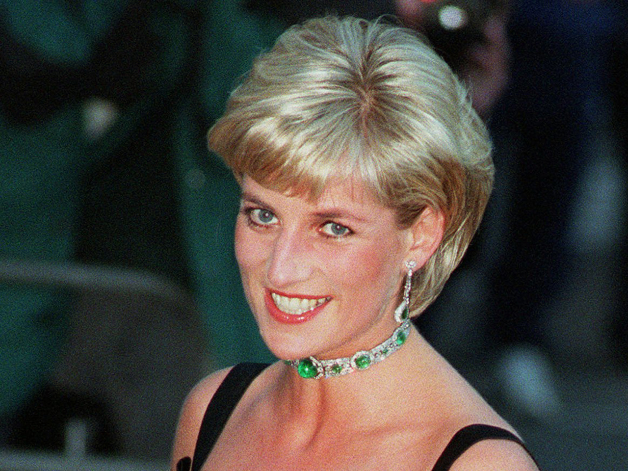 The Peoples Princess Princess Diana A Photo Album Pictures Cbs News