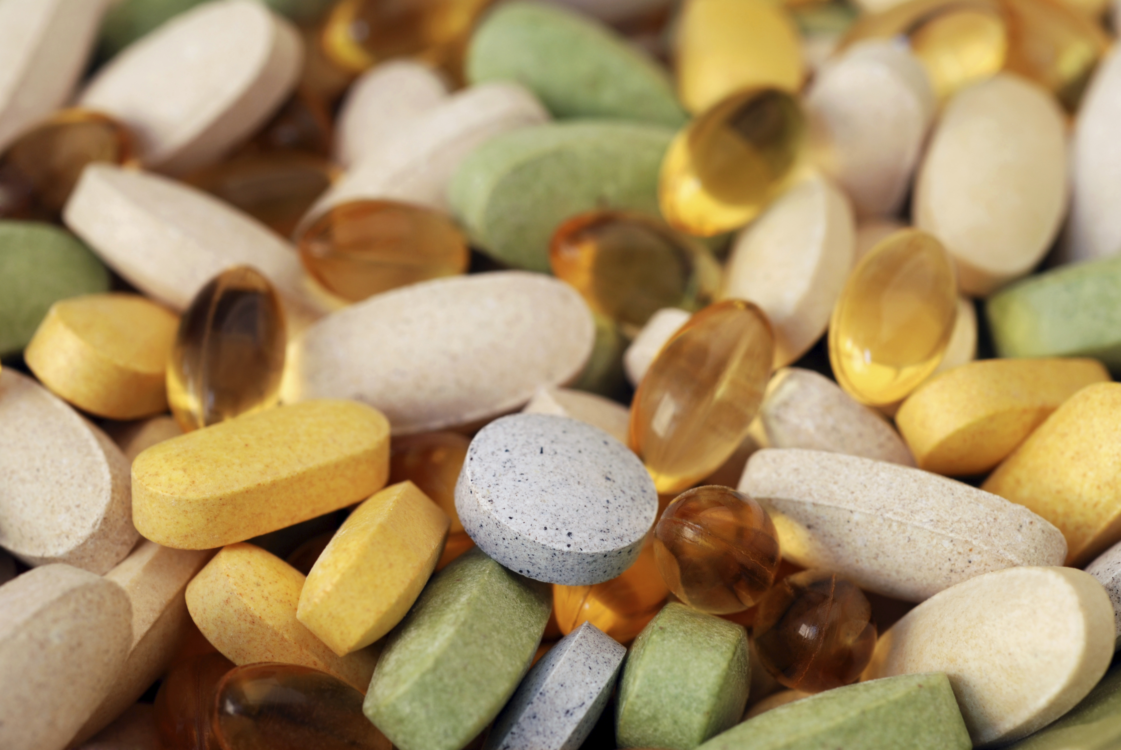 Dietary supplements linked to increased cancer risk - CBS News