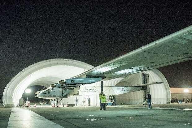 20150330solarimpulse2rtw5thflightmandalaytochongqingtake-offstefatou-08thumb.jpg