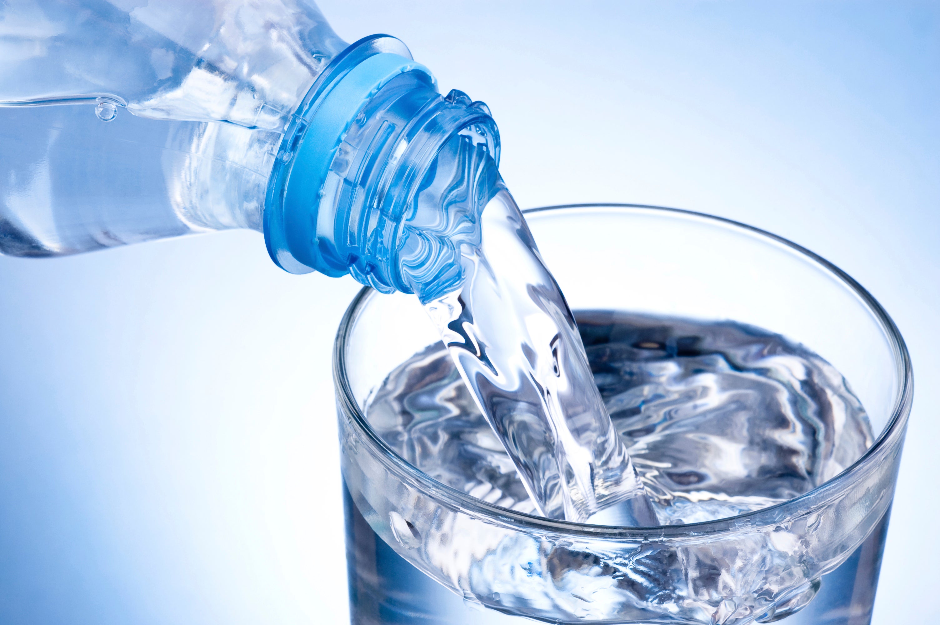 How much water should you drink every day to stay healthy and hydrated