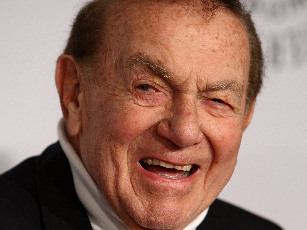 Jack Carter legendary comedian dies at home in Beverly Hills CBS News