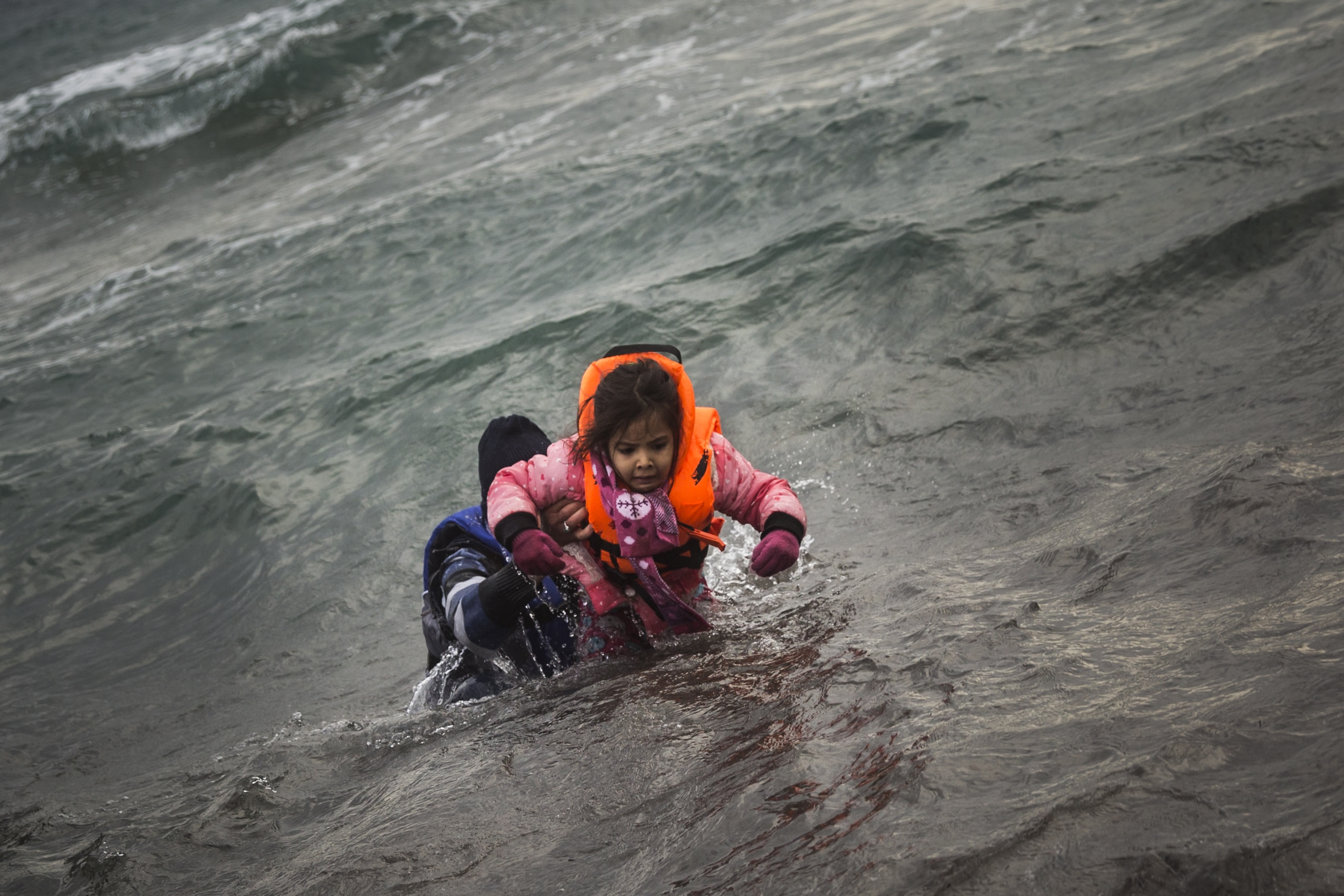 Migrant Bodies Wash Up On Turkey Beach On Aegean Coast, Including ...