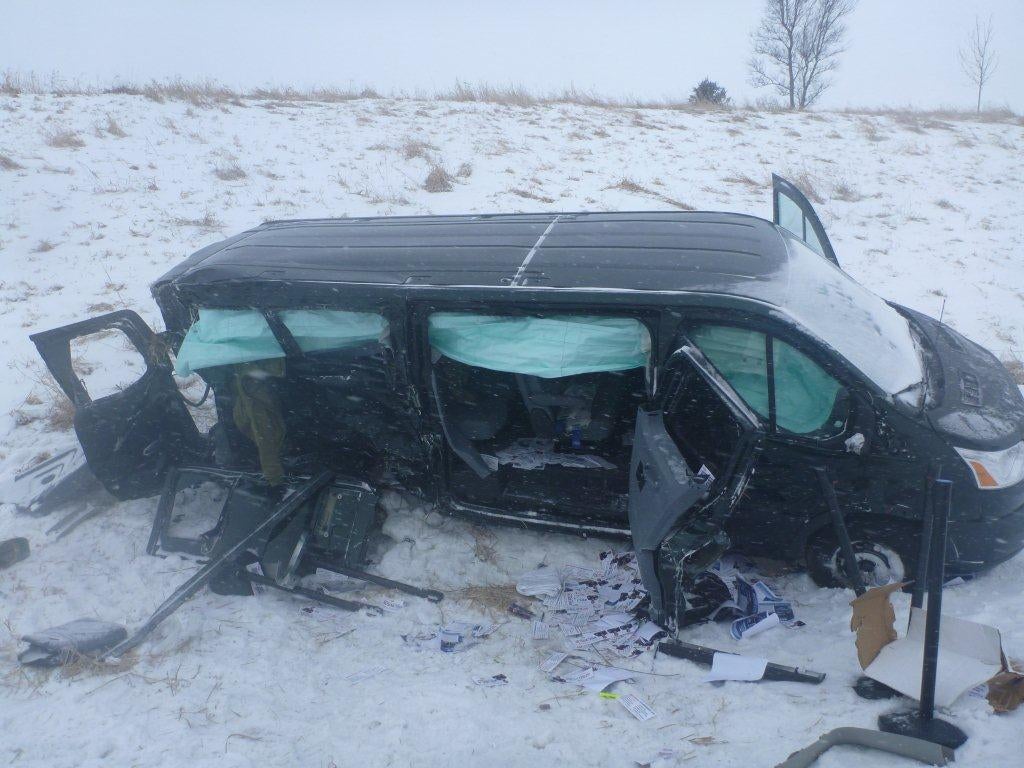 Carson campaign confirms volunteer has died after crash CBS News