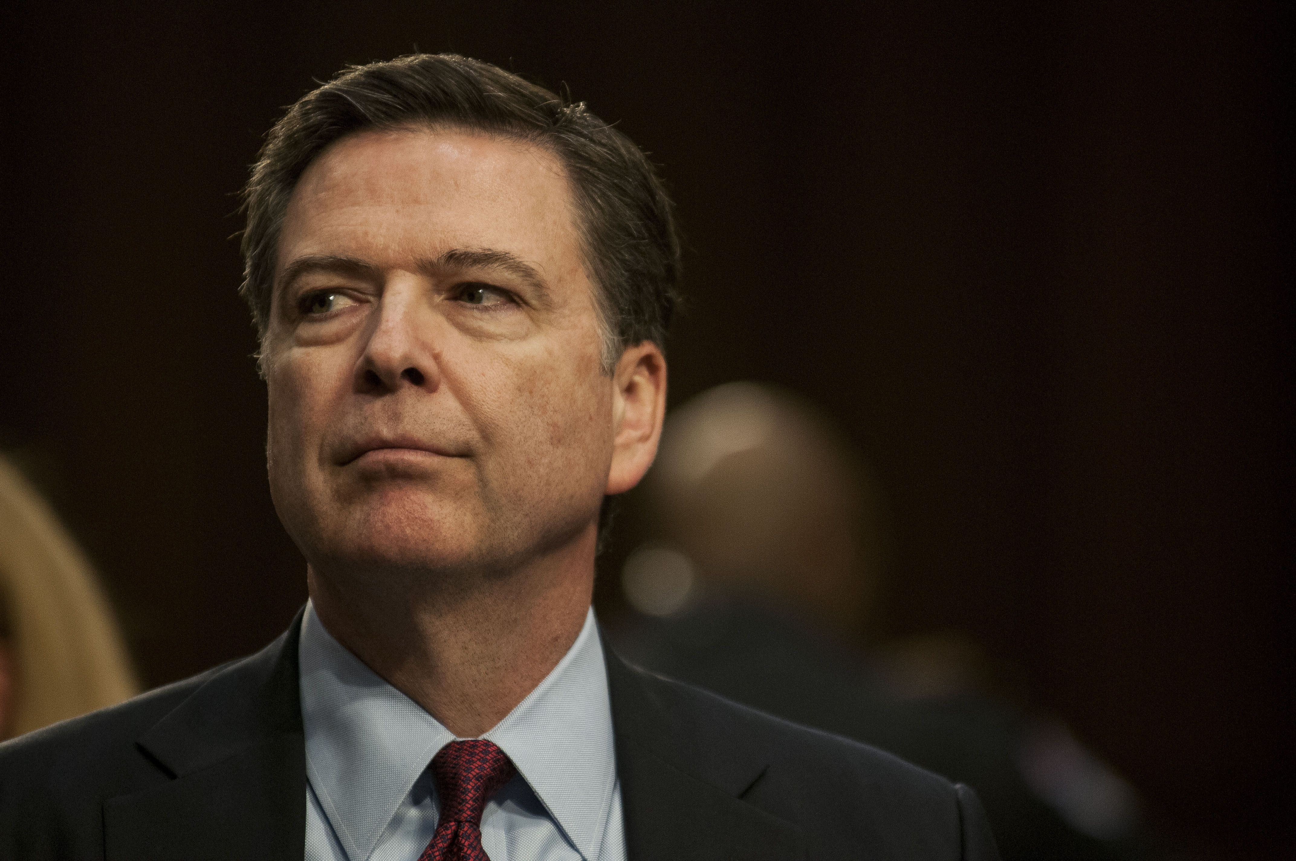 Fbi Head James Comey Defends Agencys Stand In Battle With Apple Cbs News 