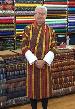 bhutan-barry-petersen-wearing-traditional-gho-244.jpg