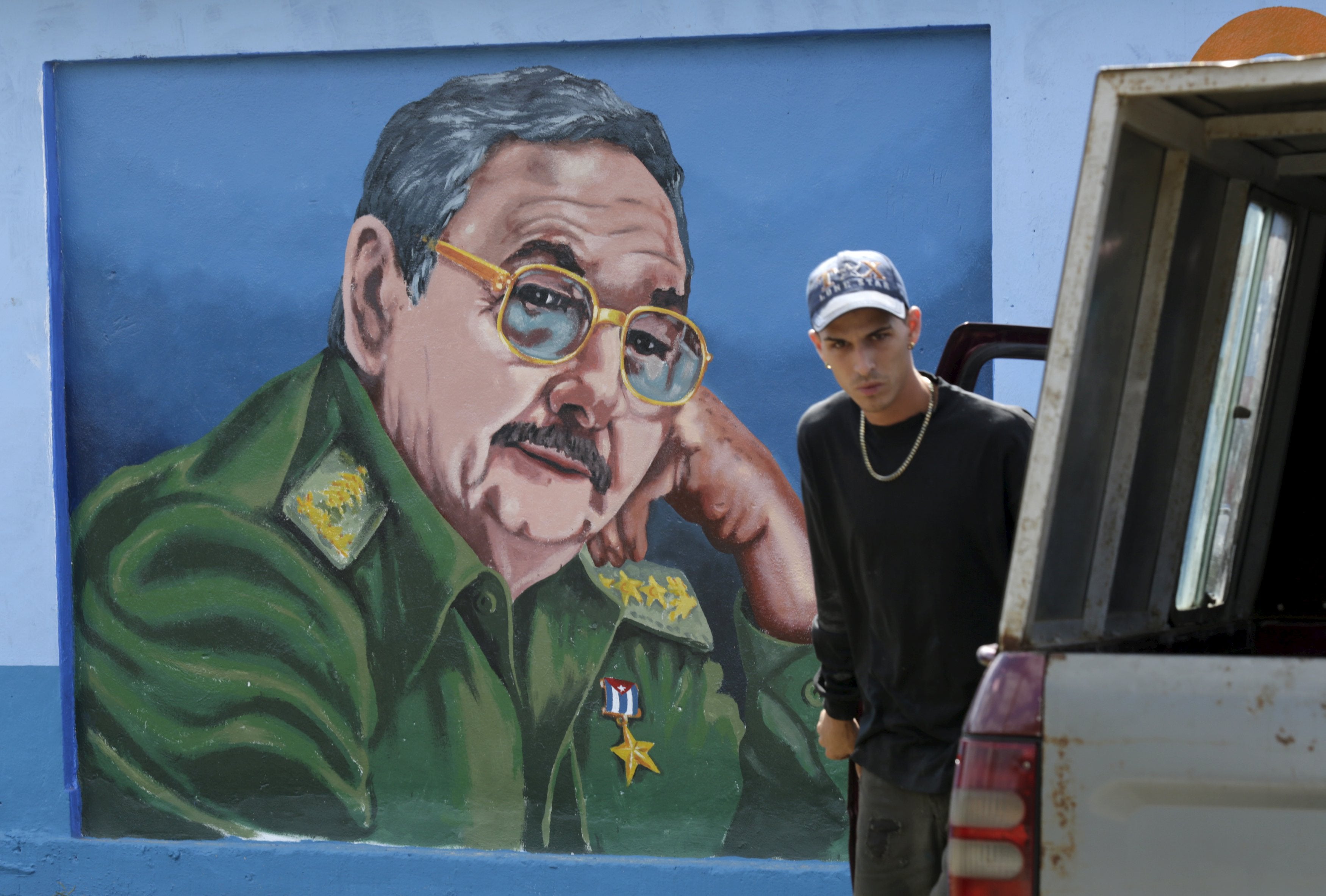 Cuba's Communist Party meeting may be last with revolutionary leaders