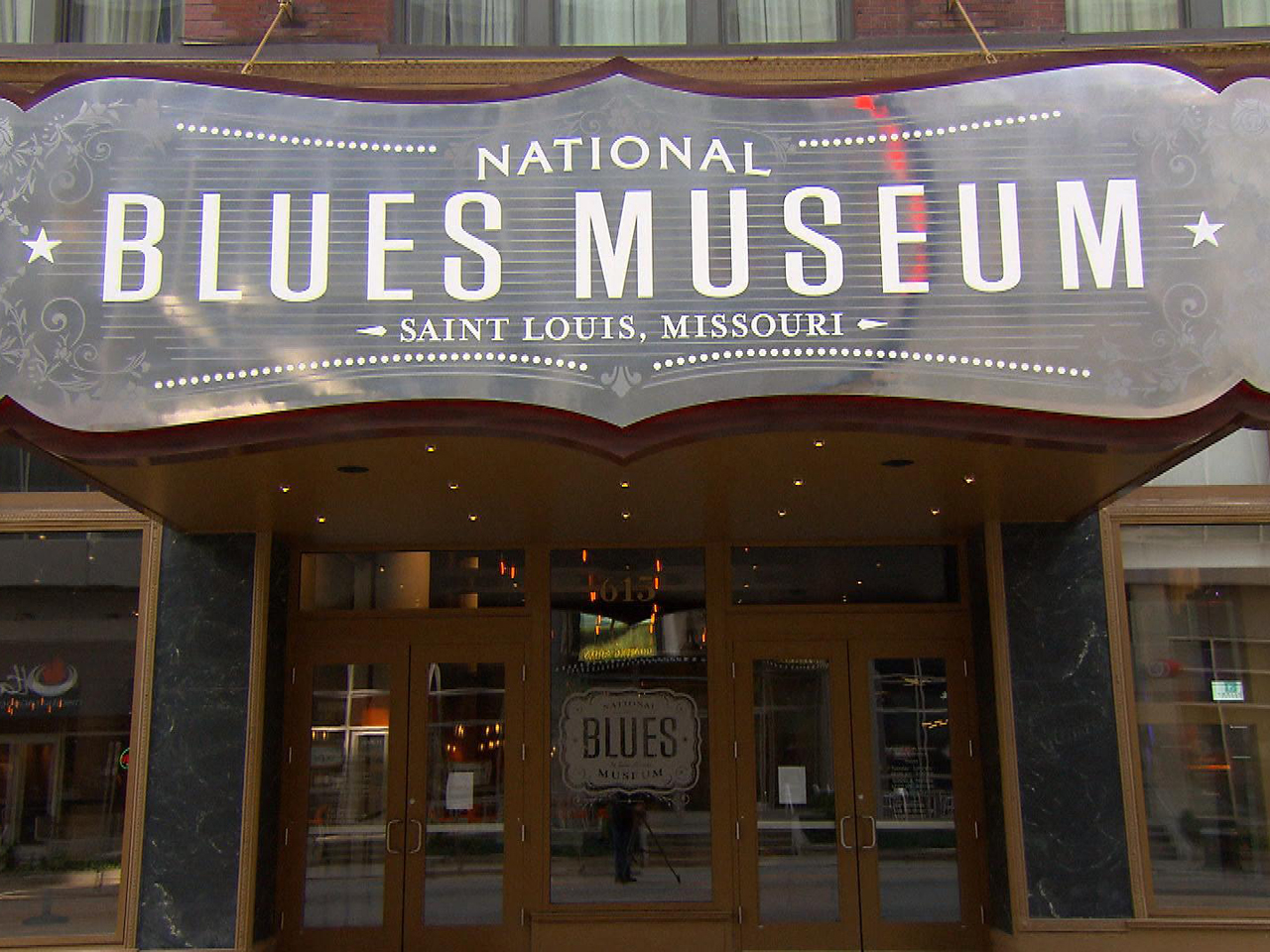 A new museum sings the blues - CBS News