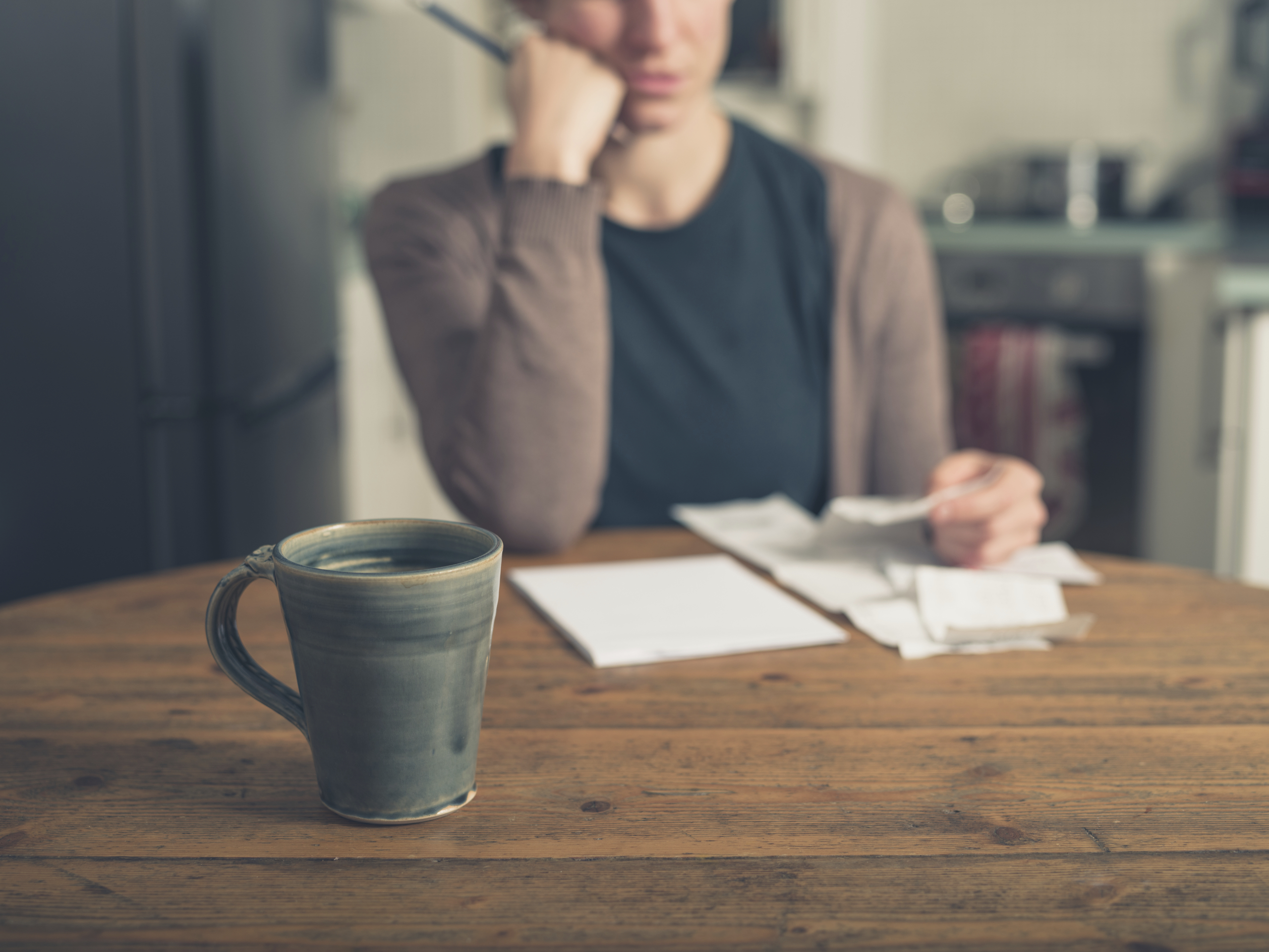 Why Women Are More Likely Than Men To Face Poverty After Retirement Cbs News