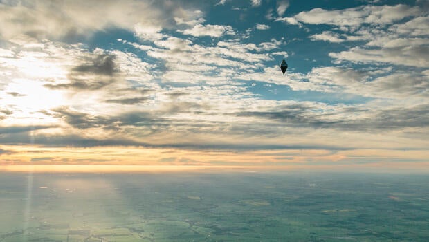 balloon-world-record-620-ap16202254032093.jpg