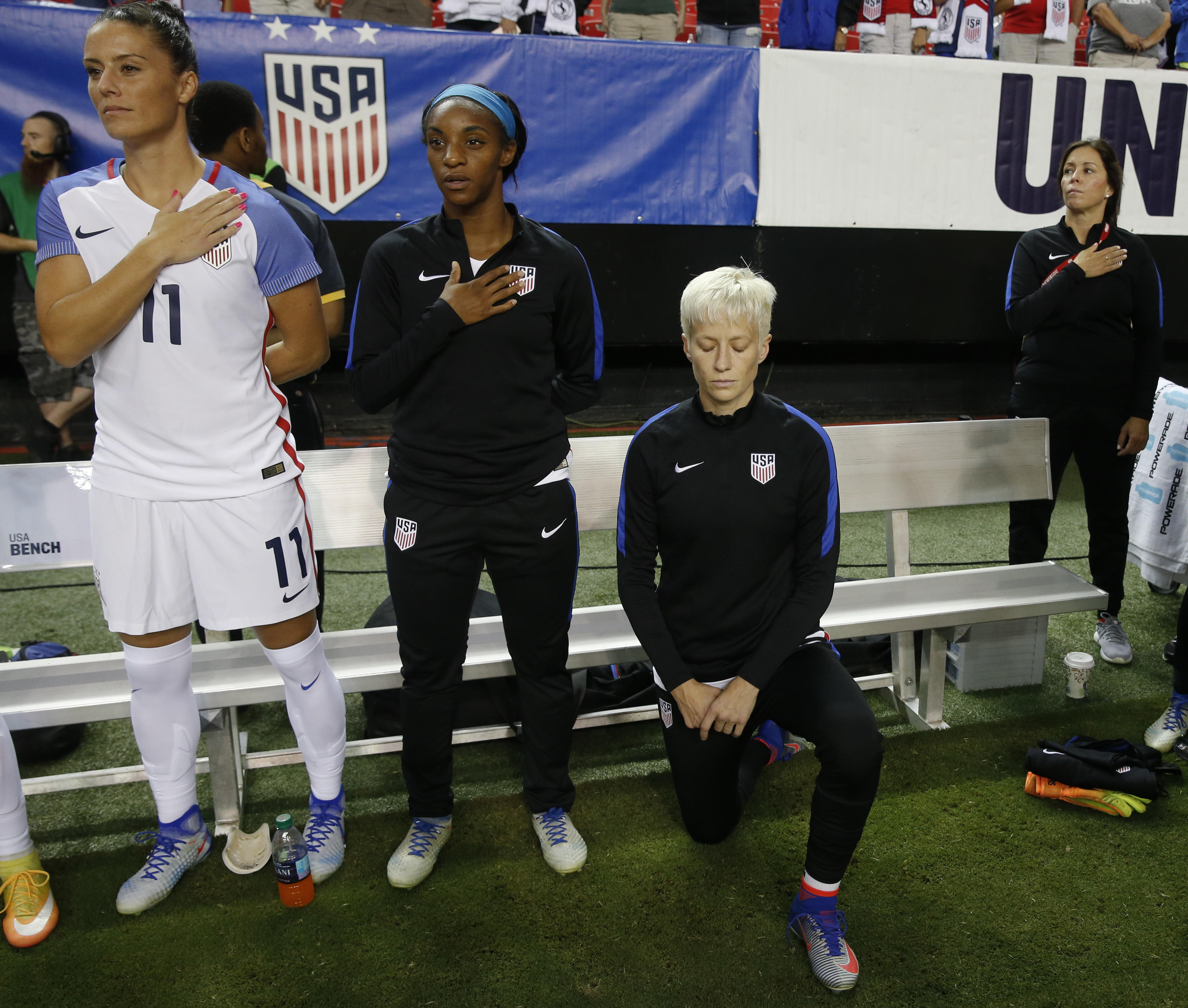 U S Soccer Star Kneels Again During National Anthem Before Game Cbs News