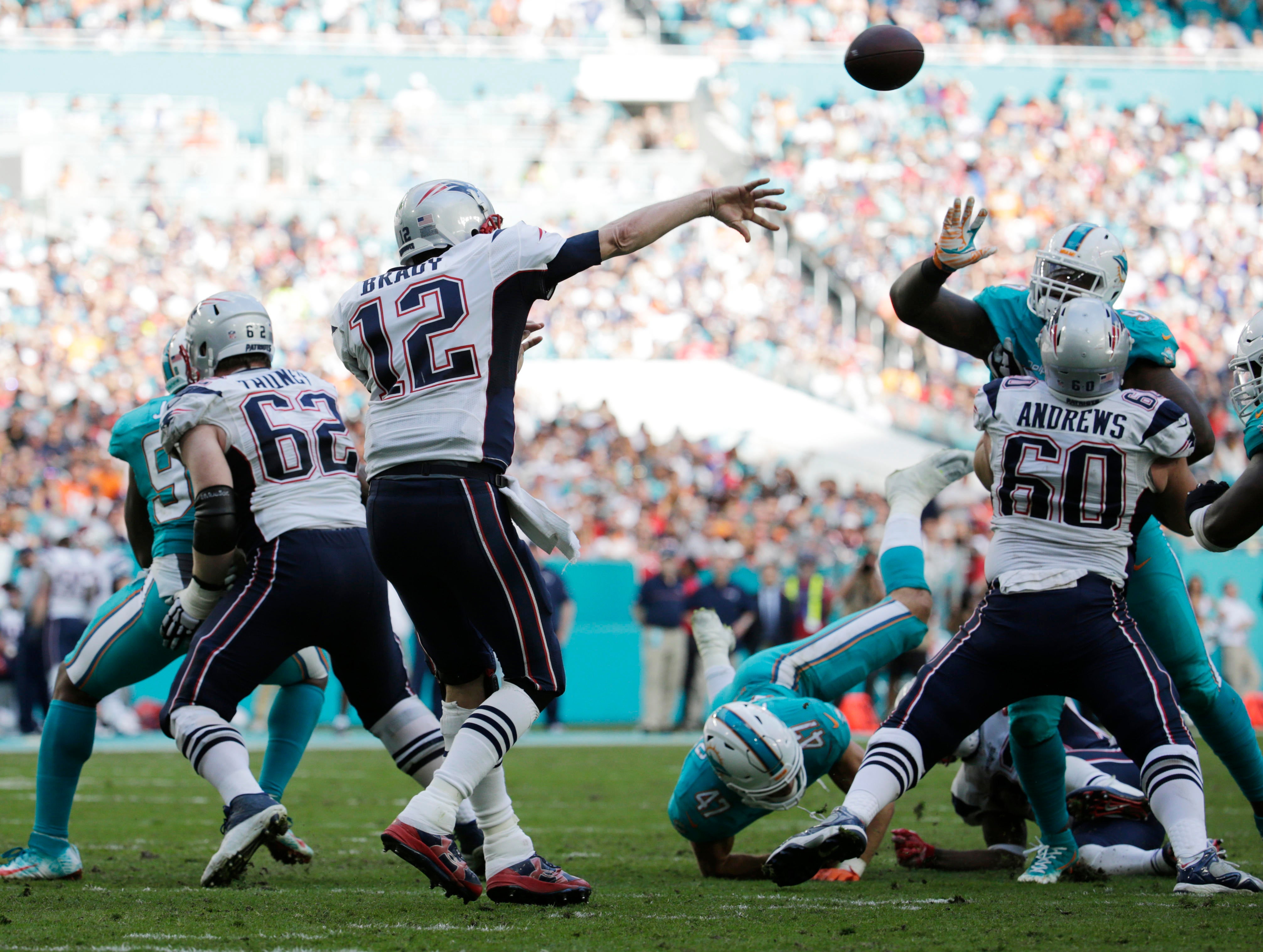 NFL Sunday night roundup Patriots clinch homefield advantage