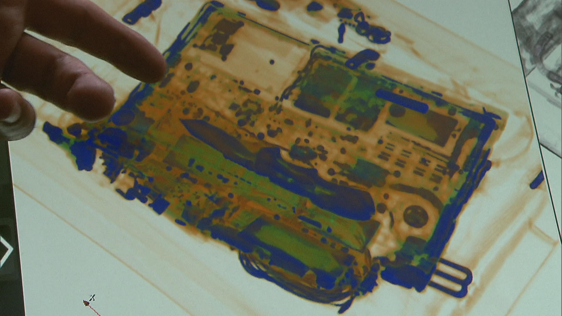 TSA considers using scanners with CT technology for checkpoints - CBS News