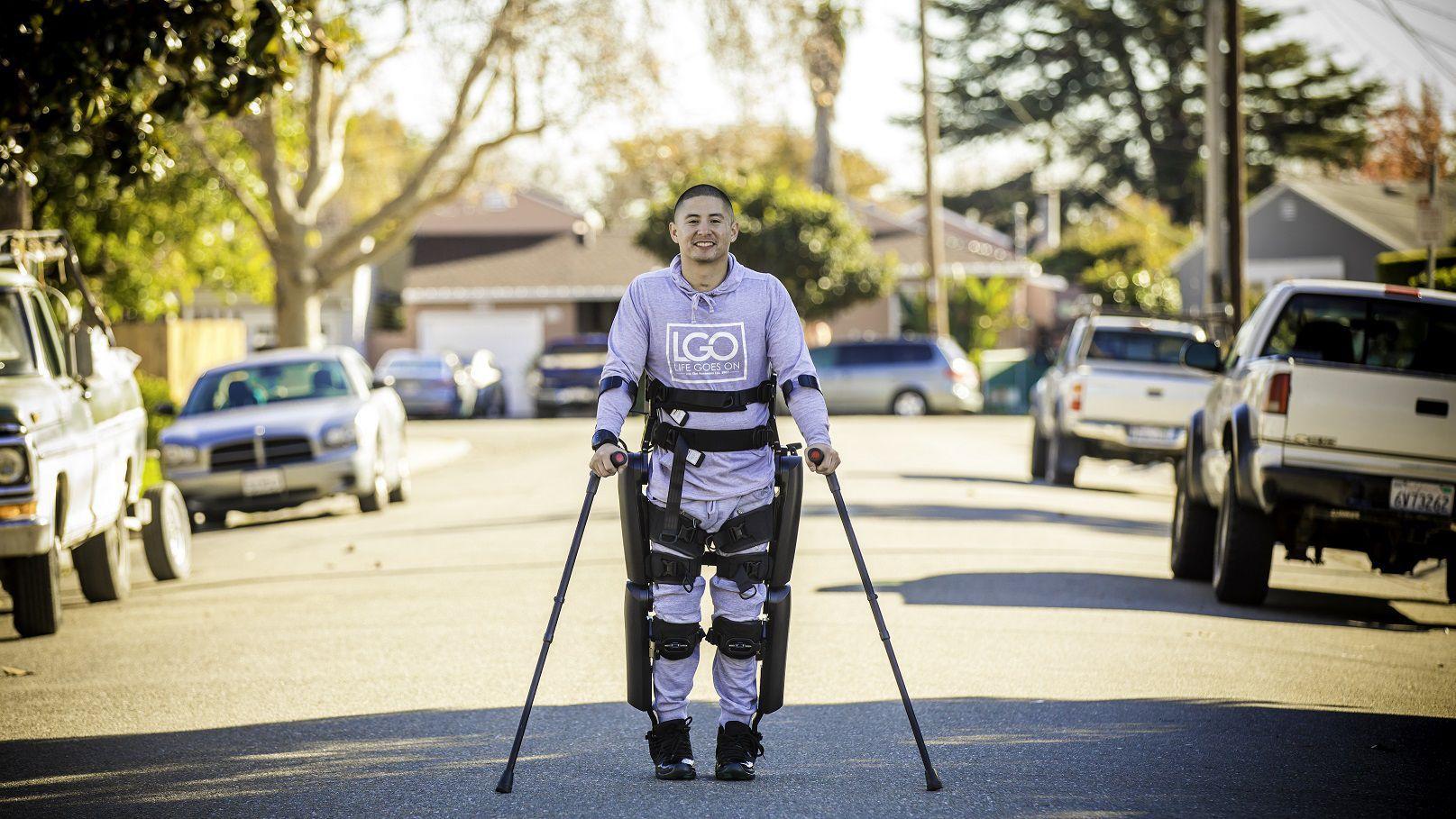 robotic-legs-give-the-paralyzed-a-new-view-of-their-world-cbs-news