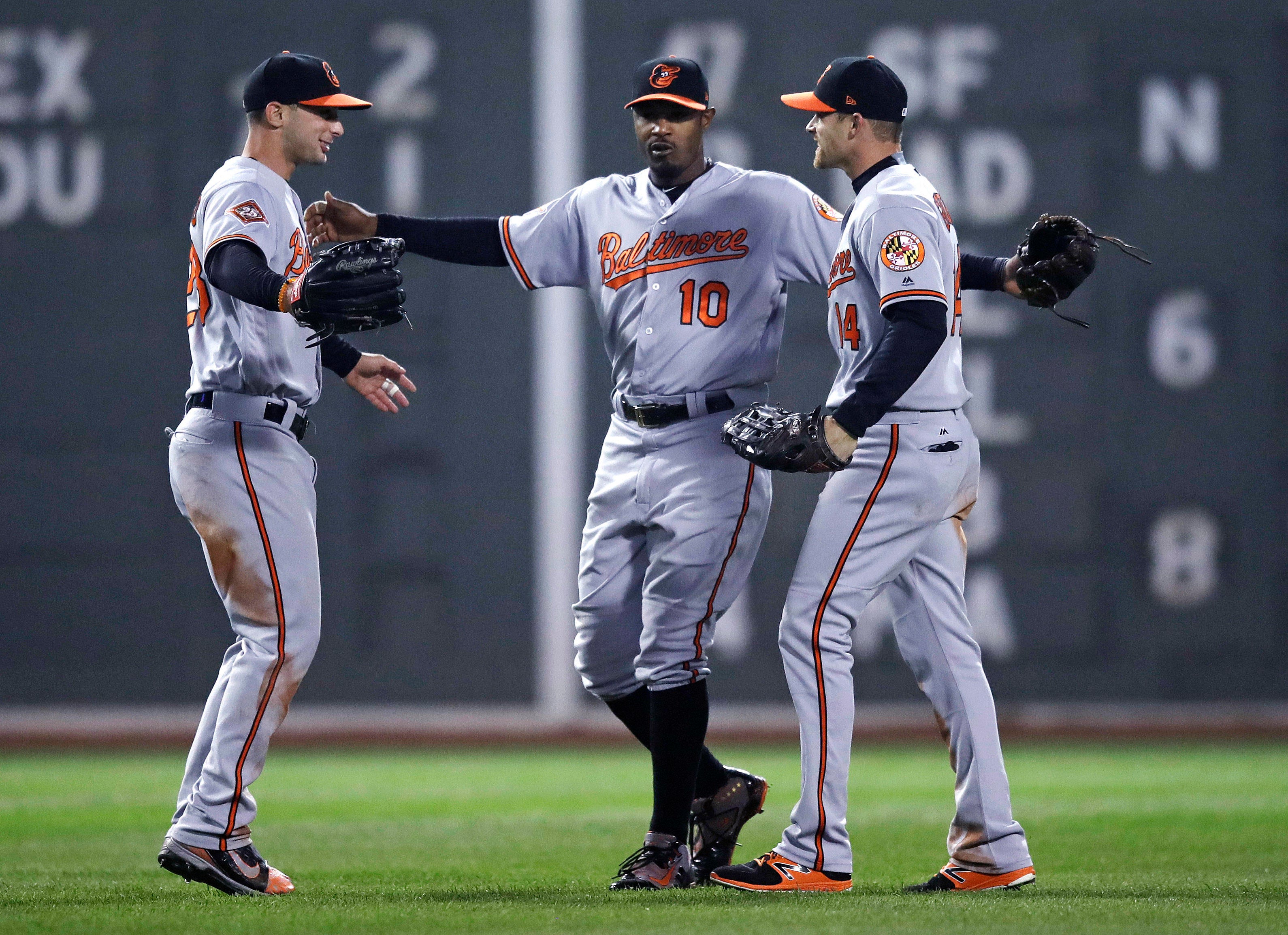 Baltimore Orioles' star Adam Jones racially taunted at Boston's Fenway Park: reports - CBS News