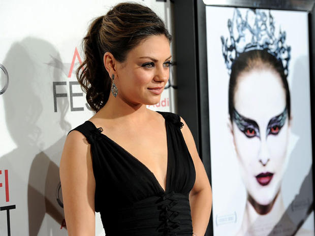 Mila Kunis Named Esquire S Sexiest Woman Alive Photo 1 Pictures Cbs News
