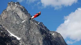60 Minutes Presents: Going to Extremes