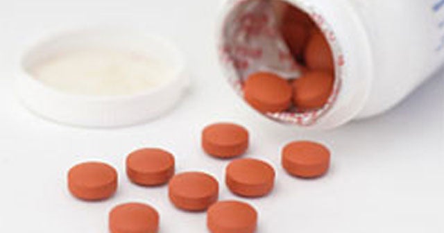 Ibuprofen, other painkillers may reduce skin cancer risk CBS News