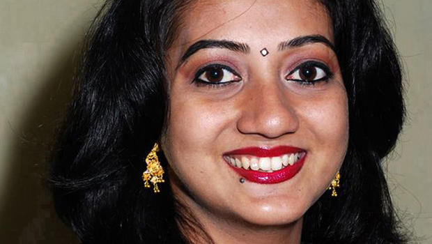 Experts: Irish woman having miscarriage may have benefited from abortion - savita