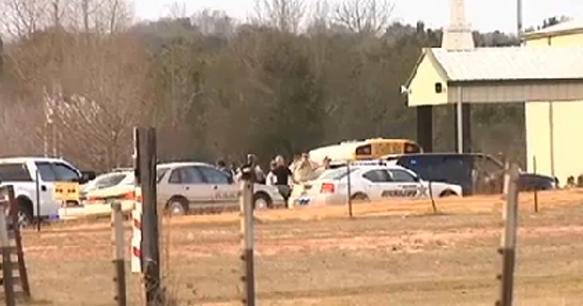 Alabama Standoff Update Authorities identify victim in school bus shooting; suspect remains in