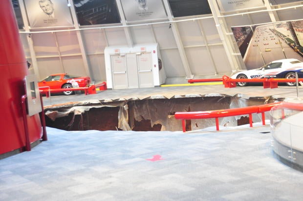 sinkhole-2-dsc-1250.jpg