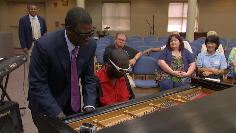 marcus-student-perform-school-for-blind-1.jpg