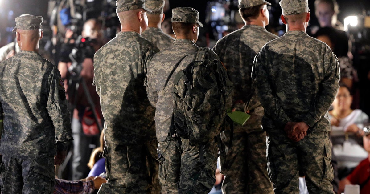 10 Soldiers Ask Army for Transgender Recognition After Policy Shift