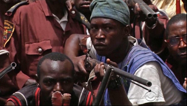 nigeriahuntersrifle.jpg
