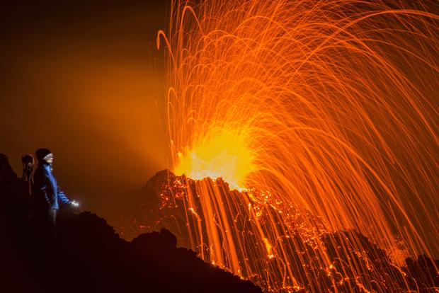 Alaska's Pavlof Volcano - Volcanoes in action - Pictures - CBS News