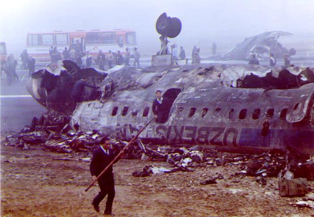 December 22 1988 Tragic Plane Crashes Pictures Cbs News