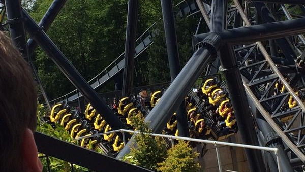 UK roller coaster crash leaves 4 with "serious injuries" - CBS News