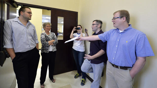 Same Sex Marriage Order Defied By Kentucky Clerks Office In Rejecting Gay Couples Cbs News 3286