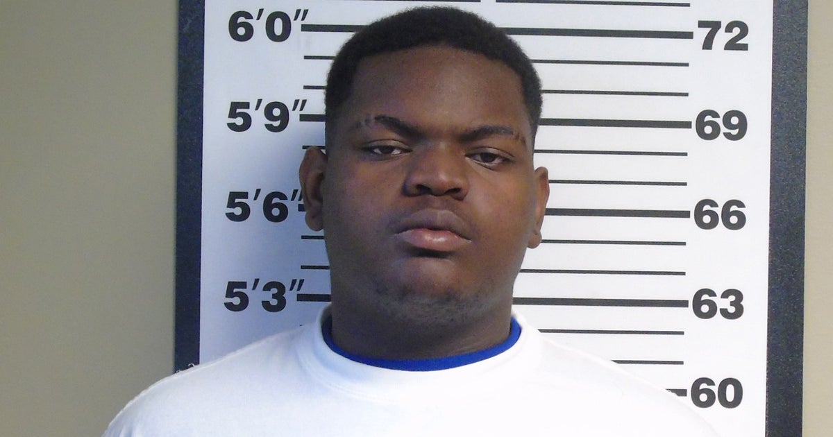 Teenager charged in weekend shooting of Mississippi officer CBS News