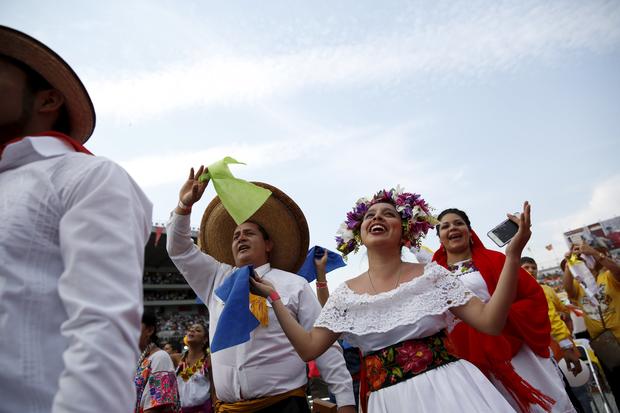 pope-mexico-4.jpg