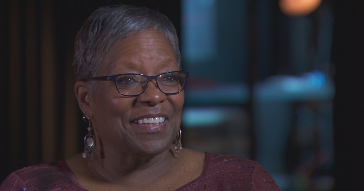 Detroit teacher wins Tony's Excellence in Theatre Education Award - CBS News