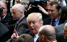 Is the Trump campaign in trouble?