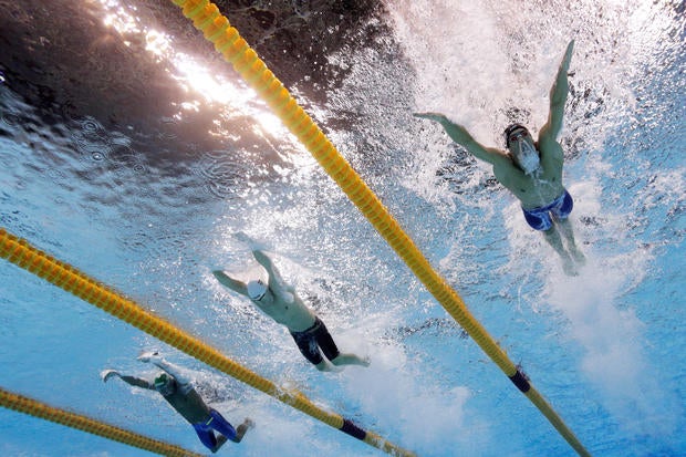 michaelphelpsgettyimages-587560202.jpg