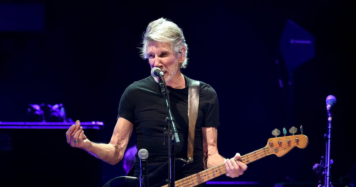 Roger Waters delivers politically charged Desert Trip performance