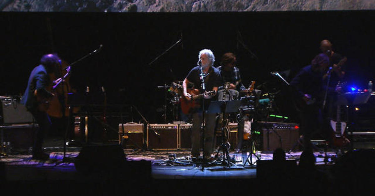 Saturday Sessions: Bob Weir performs "Ghost Towns"