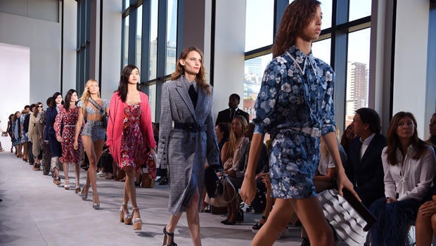 michael-kors-fashion-week-ny-getty-605683078-620.jpg